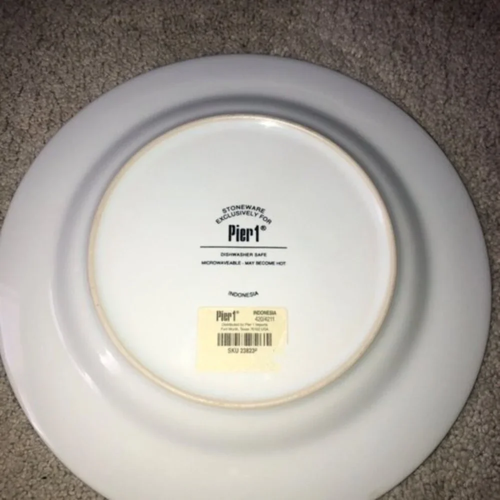 Pier 1 Stoneware Yellow‎ Bird Salad Dessert Plate